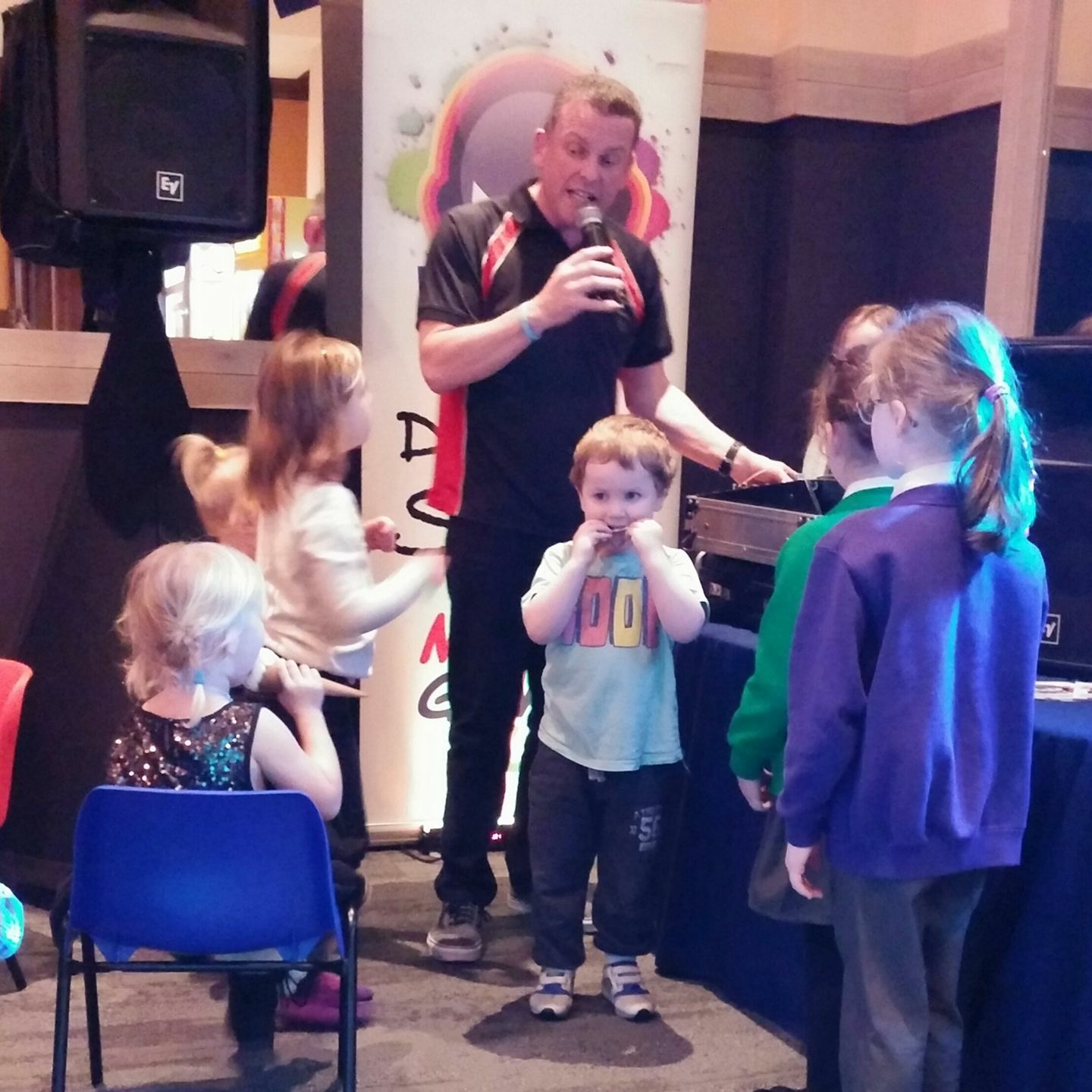 Kids DJ Steve hosts children's parties in Warrington