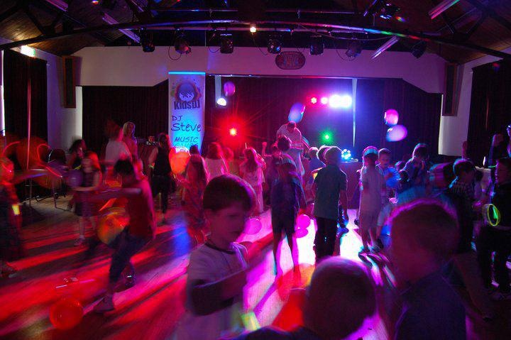 Kids DJ host children's parties in Wigan