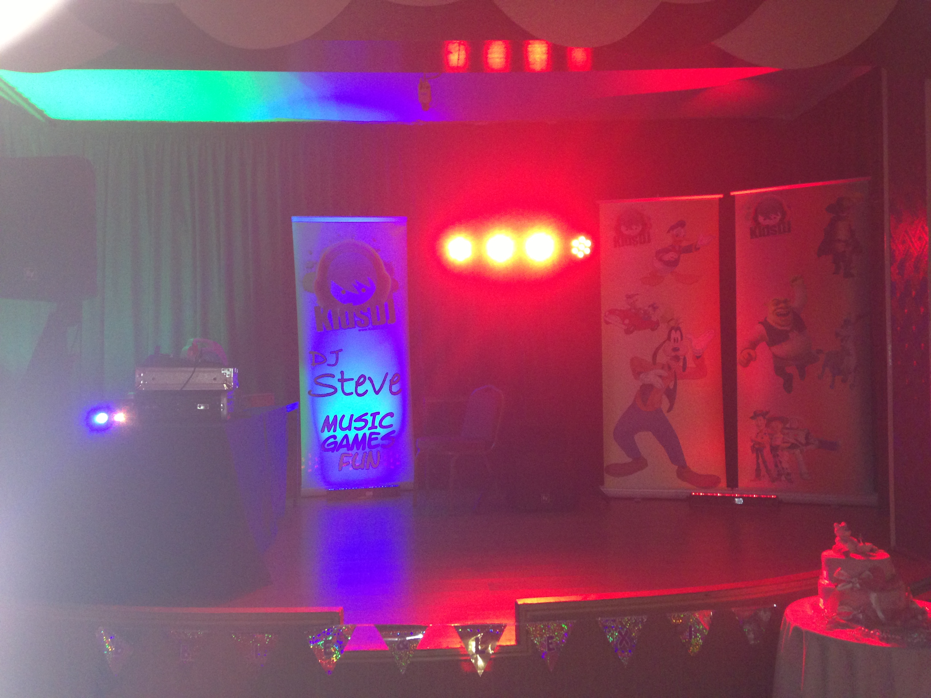 Time to party with Kids DJ